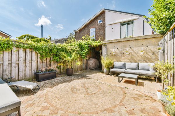 Courtyard Wall Repair in San Luis Obispo